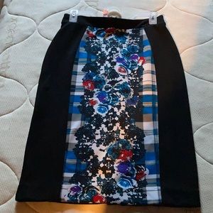 Only worn once Nicole Miller pencil skirt.